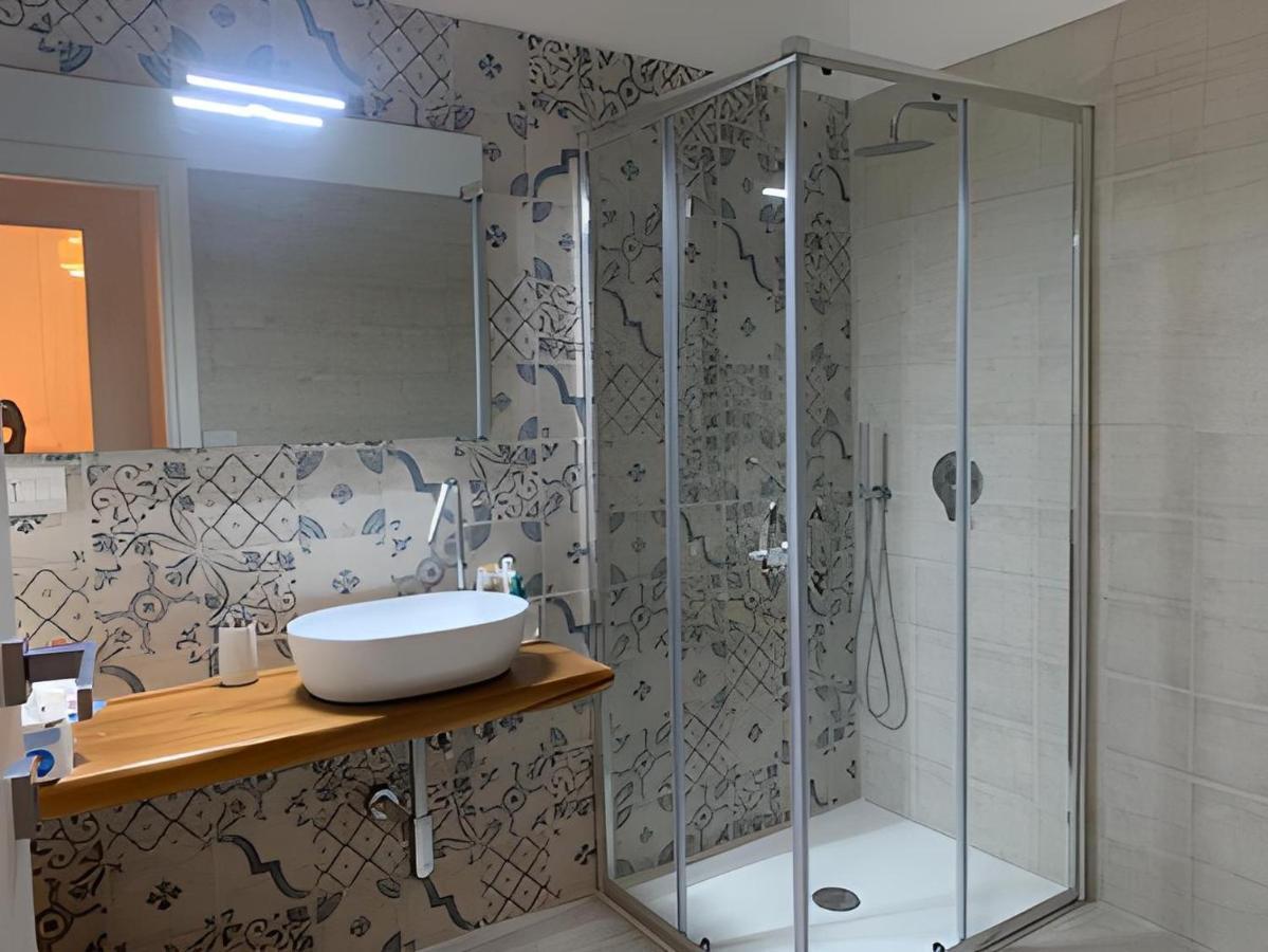 Amarilis - Bilocale Da Amare Apartman Soverato Marina Kültér fotó